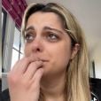 Bebe Rexha chora ao falar de vergonha após se pesar