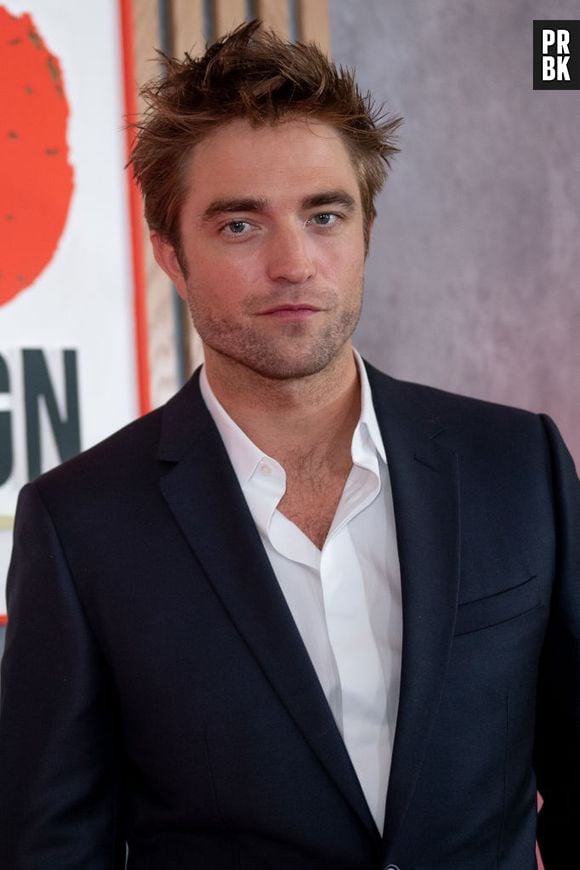 Robert Pattinson em breve assumirá o manto de Bruce Wayne em "The Batman"