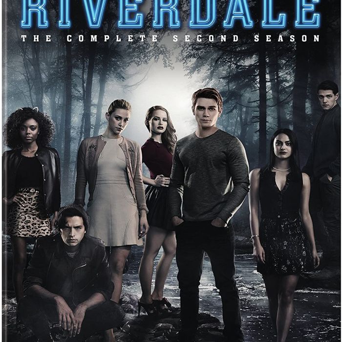 Novos episódios da 6ª temporada de &quot;Riverdale&quot; vão ao ar todo domingo a partir das 22h30min no canal Warner Channel