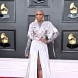 Grammy 2022:  Cynthia Erivo foi com look metalizado  