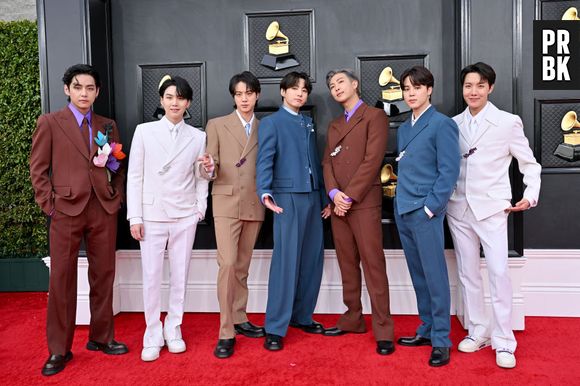 Grammy 2022: os meninos do BTS estavam na mesma paleta de cores