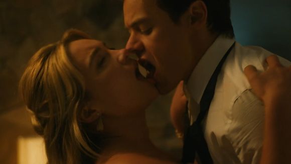 "Don't Worry Darling": filme de Harry Styles ganha 1ª foto e trailer terá cena de sexo oral