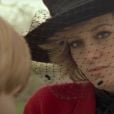  "Crimes of the Future", com Kristen Stewart, conta com cenas grotescas que fizeram espectadores deixarem a sessão em Cannes, por não conseguirem terminar de assistir 