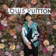 Timothée Chalamet foi à Cannes com uma jaqueta corta vento da Louis Vuitton