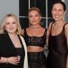 Nicola Coughlan, de "Bridgerton", e Florence Pugh posam juntas em evento 