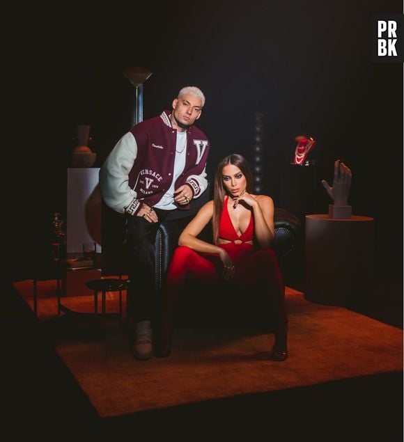 Anitta e Filipe Ret esquentam clima em "Tudo Nosso" com rap empoderado