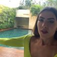 Jade Picon exibe piscina em sua mansão no Rio de Janeiro