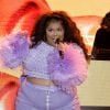 Lizzo: "Good as Hell" ensina como se sentir bem para caramba ao jogar o cabelo e verificar suas unhas