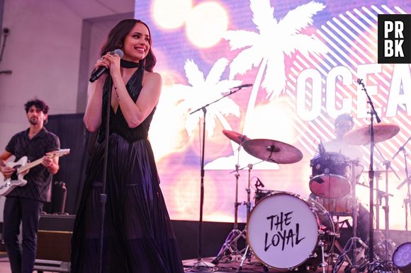 "Continência ao Amor": Sofia Carson atuou como produtora executiva do filme e compôs músicas para a trilha sonora