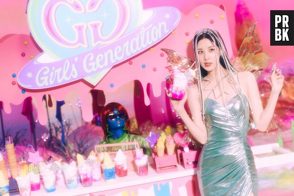 Girls' Generation: Seohyun foi com vestido metalizado em novo photoshoot