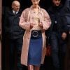 Paris Fashion Week: Bella Hadid foi ao desfile de Thom Browne