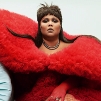 Lizzo relembra racismo que sofreu e abre detalhes do seu namoro