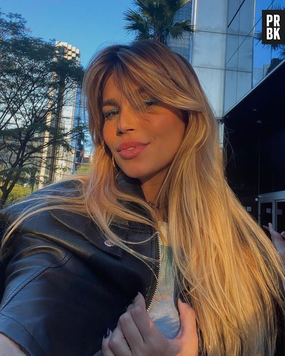 Brenda Monique é envolvida na história e acusa Sarah Poncio de ter começado namoro com Jonathan Couto enquanto ela ainda namorava o músico