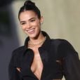  
 
 
 
 
 
 Bruna Marquezine a Anitta: 25 famosas que polemizaram com looks transparentes 
 
 
 
 
 
 
 
 
 
 
 
 
 
  
 
 
 
 
 
 
  
 
 
 
 
 
 
  
 
 
 
 
 
 
 
  