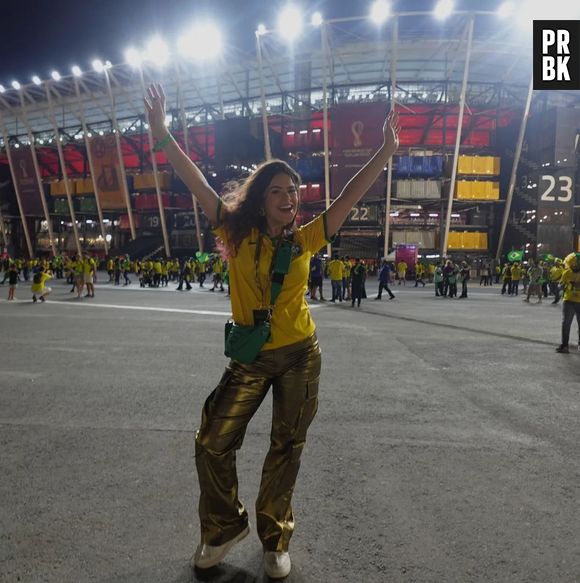 Copa do Mundo 2022: Maisa foi com calça metalizada para 2º jogo