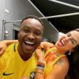 Copa do Mundo 2022: Thiaguinho e Carol Peixinho conferindo o 2º jogo do Brasil