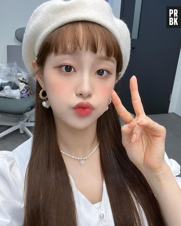 Chuu, do LOONA, mostrou sua versão em nova entrevista, divulgada nesta segunda-feira (19)