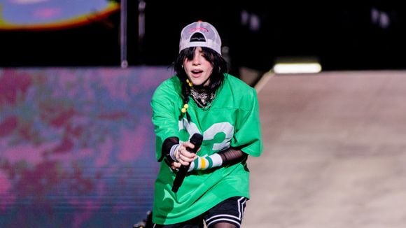 Barrou! Equipe de Billie Eilish vetou 20 perguntas do "Fantástico" e fez exigências