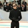 Jackson Wang escolhe look todo preto para o Met Gala 2023