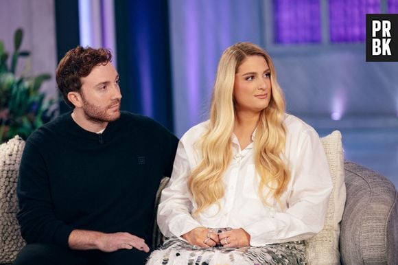 Meghan Trainor sente dor ao trazer com o marido