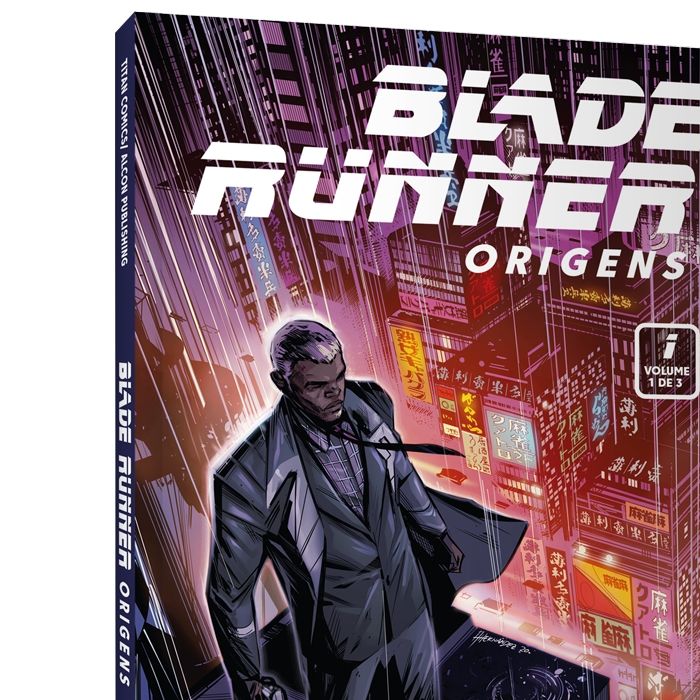   &quot; Blade Runner – Origens &quot;:  Na Los Angeles de 2009, o corpo de uma cientista da Tyrell Corporation, que trabalhava num novo modelo de Replicante, é encontrado numa cena de aparente suicídio   