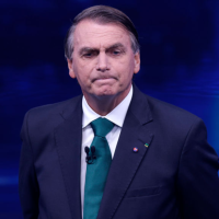 "Imbrochavel, imorrível e agora inelegível!". Bolsonaro não será eleito nos próximos 8 anos e web não perdoa