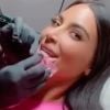 Kim Kardashian fez tatuagem secreta com alguns amigos em 2021