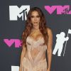 Fãs de Anitta criticam prefeitura do Rio por homenagem à Taylor Swift no Cristo Redentor
