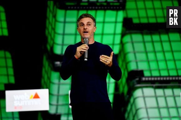 Luciano Huck explica que foto onde aparece algemado deve ter sido feita com inteligência artificial