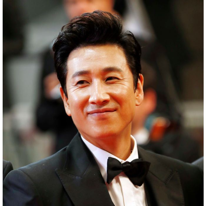  Suicídio suspeito na morte do ator de &quot;Parasita&quot;, Lee Sun-kyun, em um estacionamento na Coreia do Sul 