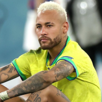 Grávida de Neymar, modelo brasileira está no 3º mês e revelou gravidez pelo WhatsApp