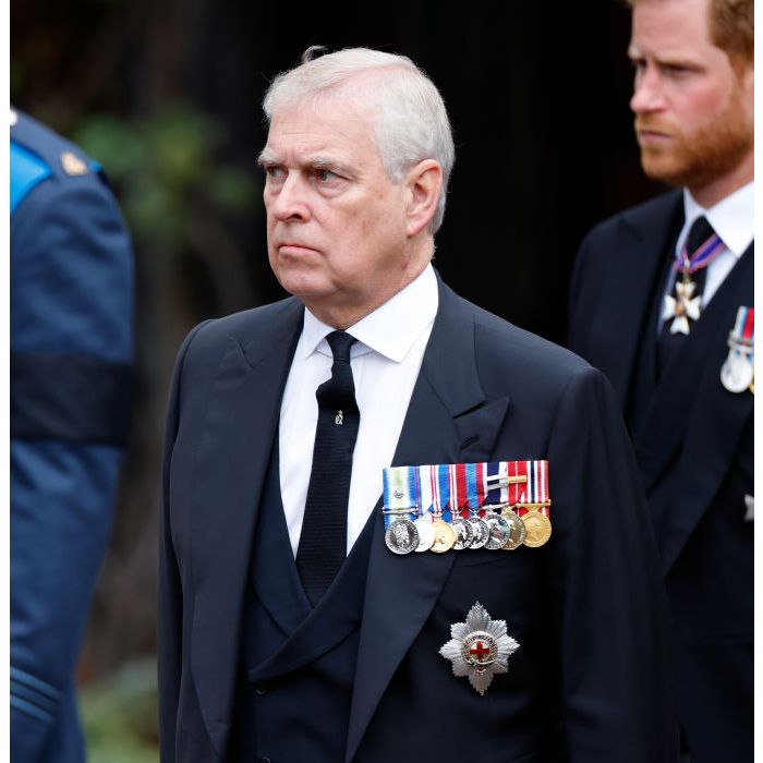Príncipe Andrew se envolve em mais um escândalo sexual