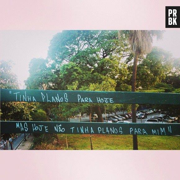 Um versinho deprimido de quem teve o convite para o cinema rejeitado