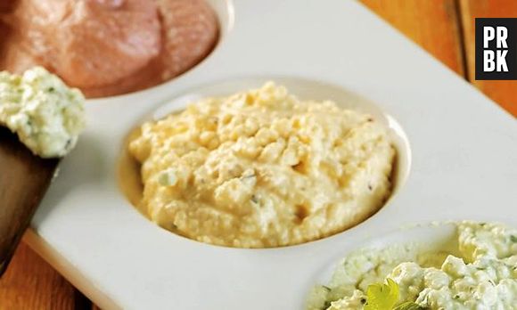 É só passar um patê de queijo nesse biscoito (ou seria bolacha?) e ser feliz!