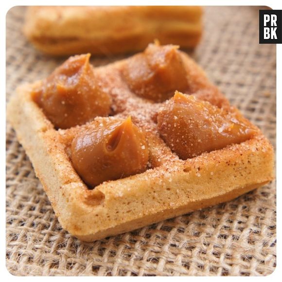 Waffles de churros são práticos e deliciosos!