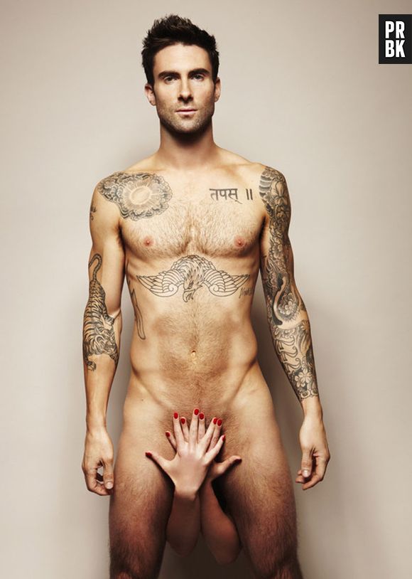 Adam Levine posa seminu para campanha a favor da prevenção do câncer de próstata