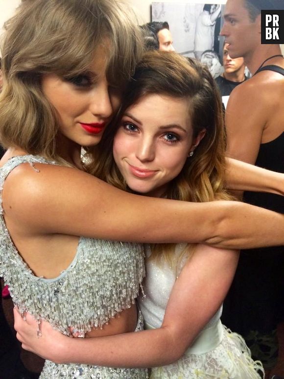 Taylor Swift e Sydney Sierota, do grupo Echosmith