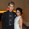 Vanessa Hudgens namora o ator Austin Butler de "The Carrie Diaries"