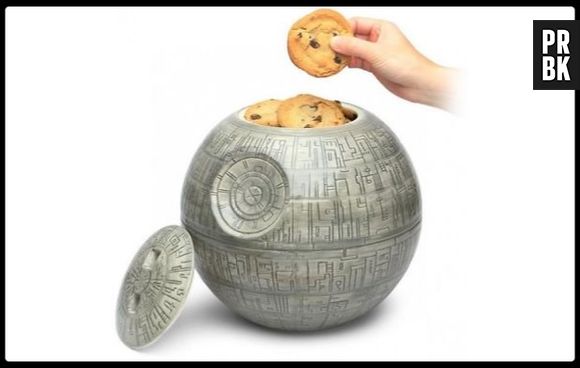 A Death Star parece ser um dos artigos favoritos dos geeks. Cheia de biscoitos assim, será difícil não atacar a nave de "Star Wars"