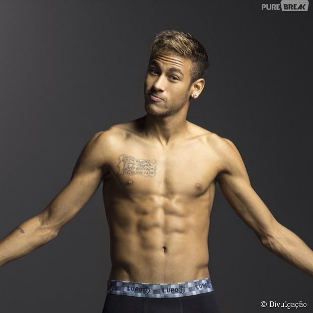 Neymar solta a voz em vídeos do Instagram