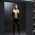 Neymar mostrou o tanquinho em uma ensaio fotográfico para uma grife de roupas íntimas