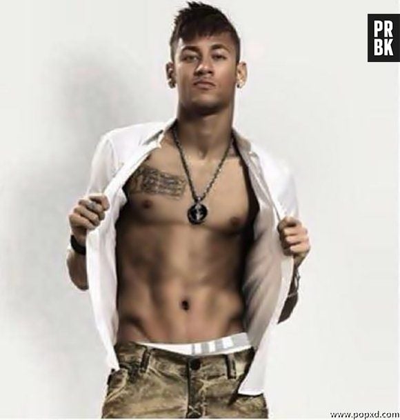 Não é de hoje que Neymar mostra que está em plena forma! As Neymarzetes piram!