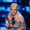 2007 foi um ano difícil para a musa do pop, Britney Spears. Ela se internou na rehab devido ao grande uso de álcool e outras drogas. Além de ter protagonizado cenas bizarras na época.