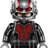 "Homem- Formiga": novos uniformes aparecem na coleção de brinquedo 