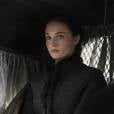  Sansa Stark (Sophie Turner), em "Game of Thrones", casou e teve uma das sequ&ecirc;ncias mais aterrorizantes da 5&ordf; temporada 