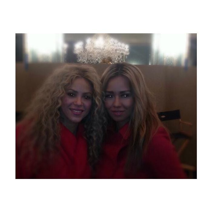 Shakira contou com Alexita como sua dublê em gravação de clipe