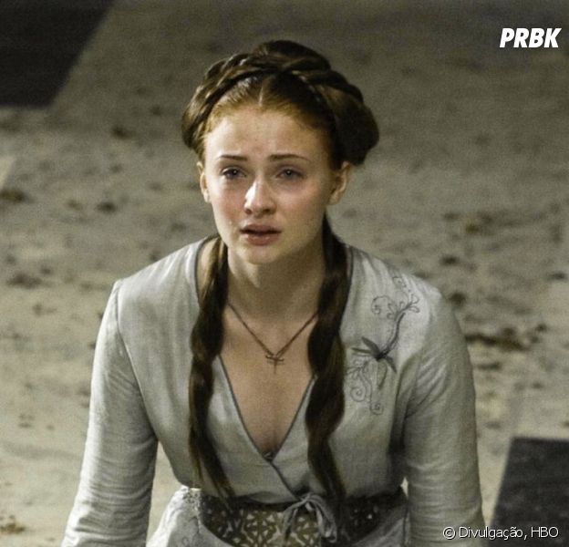 A gente fica igual a Sansa (Sophie Turner) de "Game of Thrones" quando as séries entram em hiato