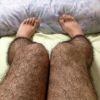Meia-calça com pelos? Quem deixou essa ideia passar?