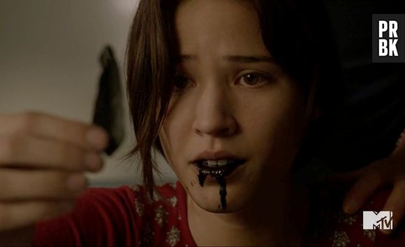Tracy (Kelsey Asbille) é um dos destaques da segunda parte da estreia da quinta temporada de com seus pesadelos estranhos em "Teen Wolf"