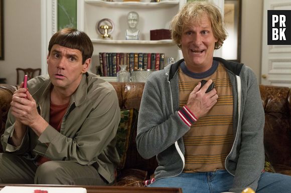 "Debi e Lóide" é o filme mais bobão e que tem uma das amizades mais sem noção do cinema!